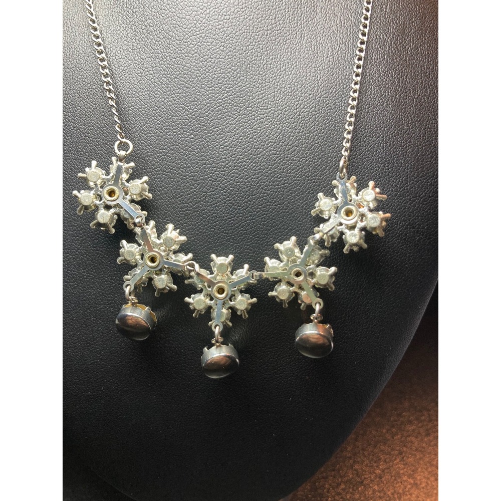 Vtg 50s Blue Clear Rhinestone Bib Necklace Snowflake Cluster Dangle Silver Tone - Picture 4 of 5